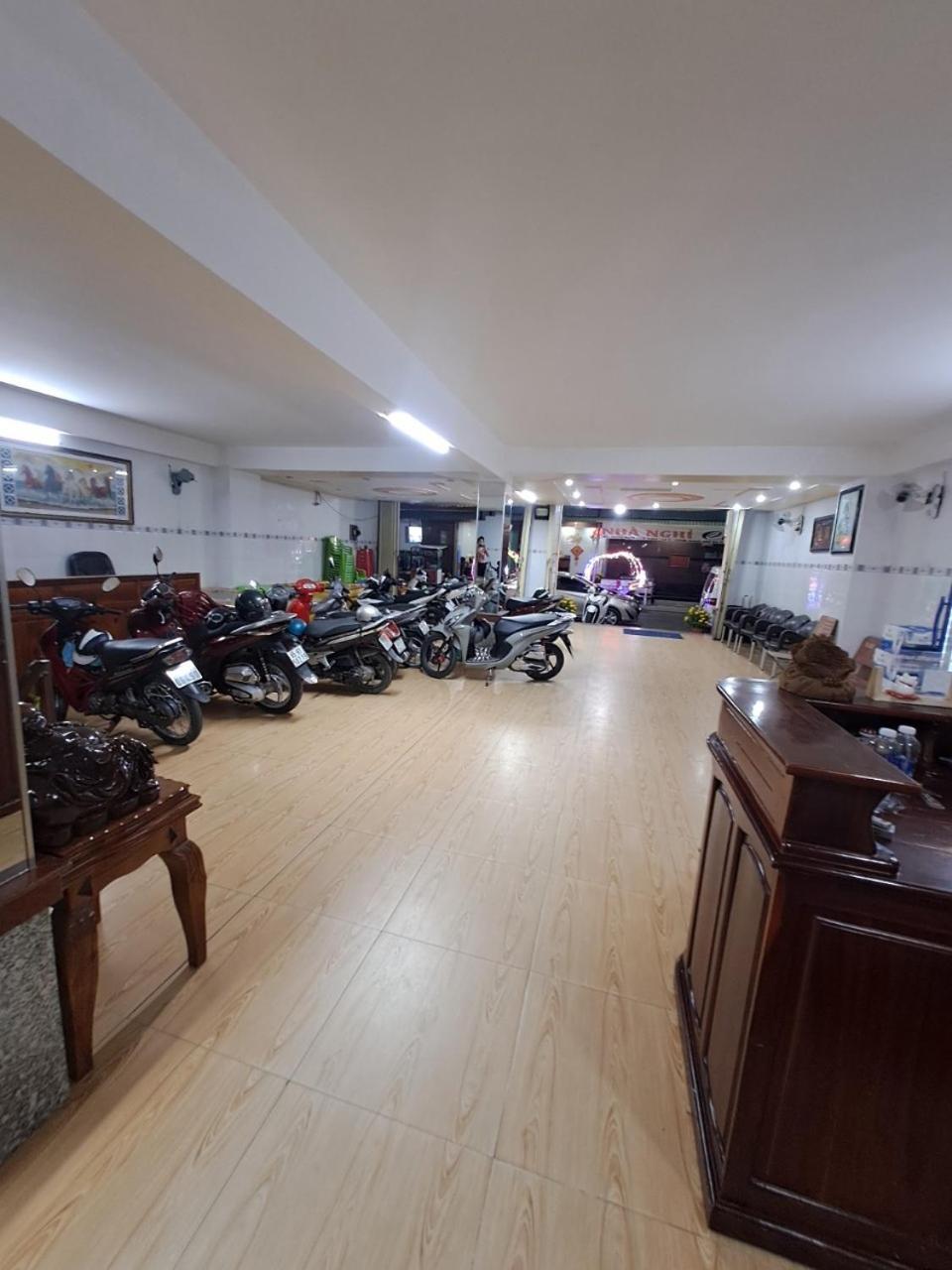 Nha Nghi Nam Phuong Bed and Breakfast Hà Tiên Buitenkant foto
